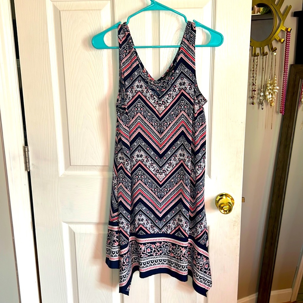Size large flowy dress, navy blue and pink pattern
